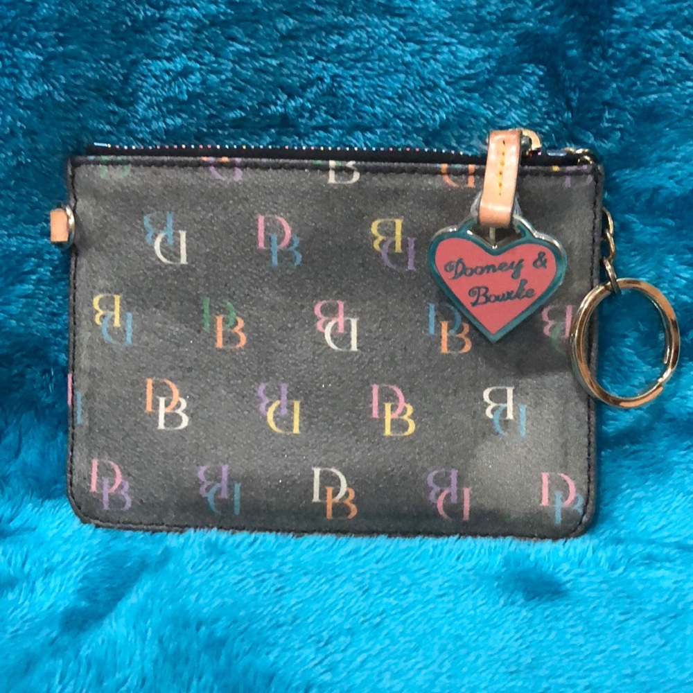 Dooney Bourke 💯purse and Change purse - Picture 6 of 8